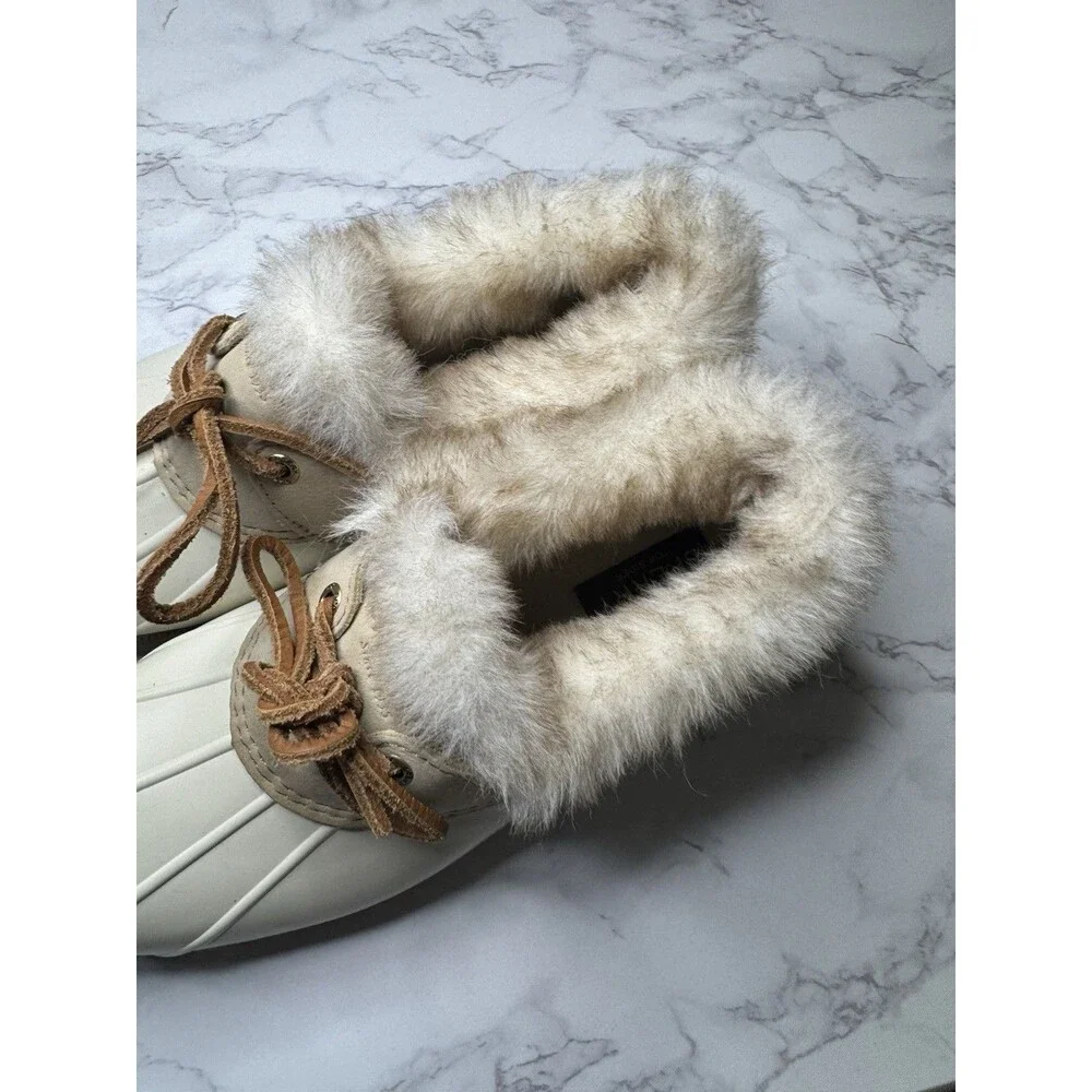 Sperry Saltwater Duck Boot Women's 8 Beige Lace-Up Faux Fur Lined Ankle